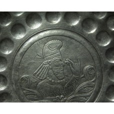 Phiale with portrait of Iranian noble, crescent on the head